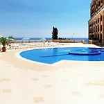 Apartment Cabacum