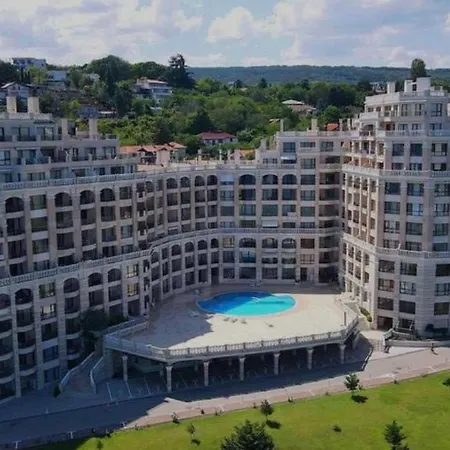 Apartment Cabacum